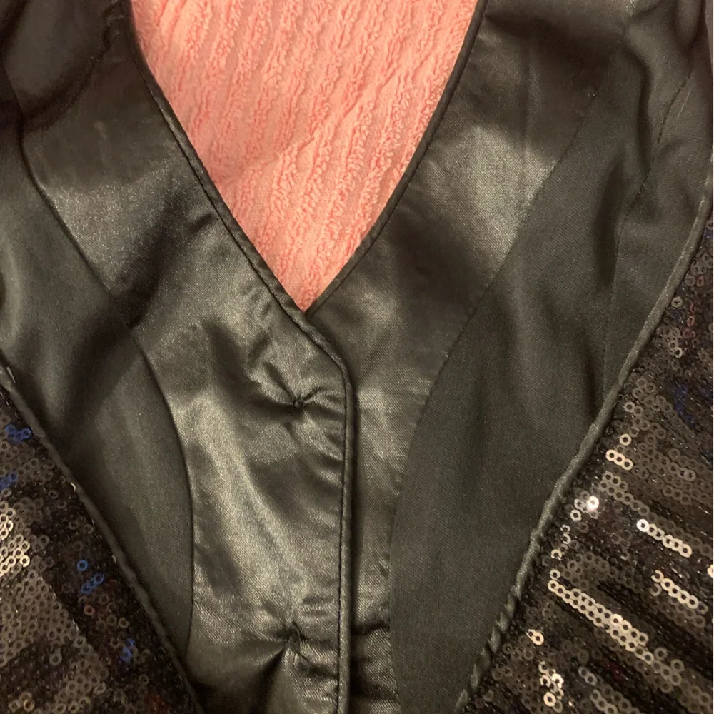 Black Twenty One sequin halter vest with pockets,Sm - Picture 9 of 16